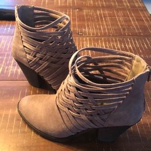 Fergalicious Heel boots